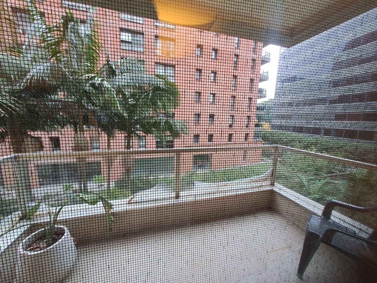 Venta Hermoso Departamento 4 Ambientes Mas 2 Cocheras Rio Plaza Puerto Madero.