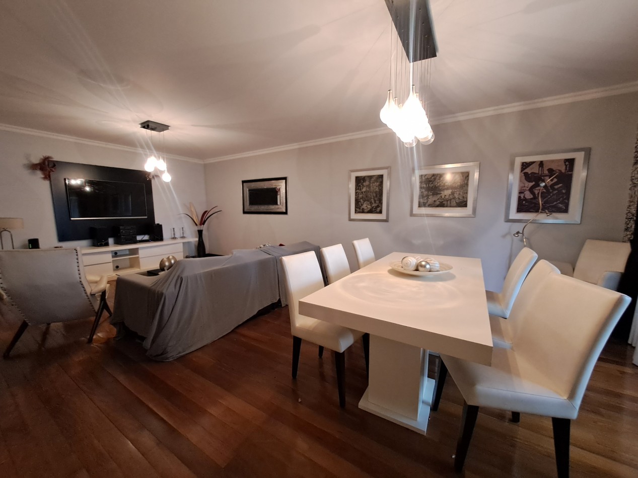 Venta Hermoso Departamento 4 Ambientes Mas 2 Cocheras Rio Plaza Puerto Madero.