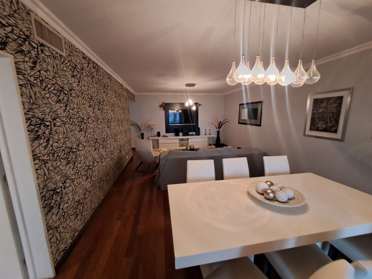 Venta Hermoso Departamento 4 Ambientes Mas 2 Cocheras Rio Plaza Puerto Madero.