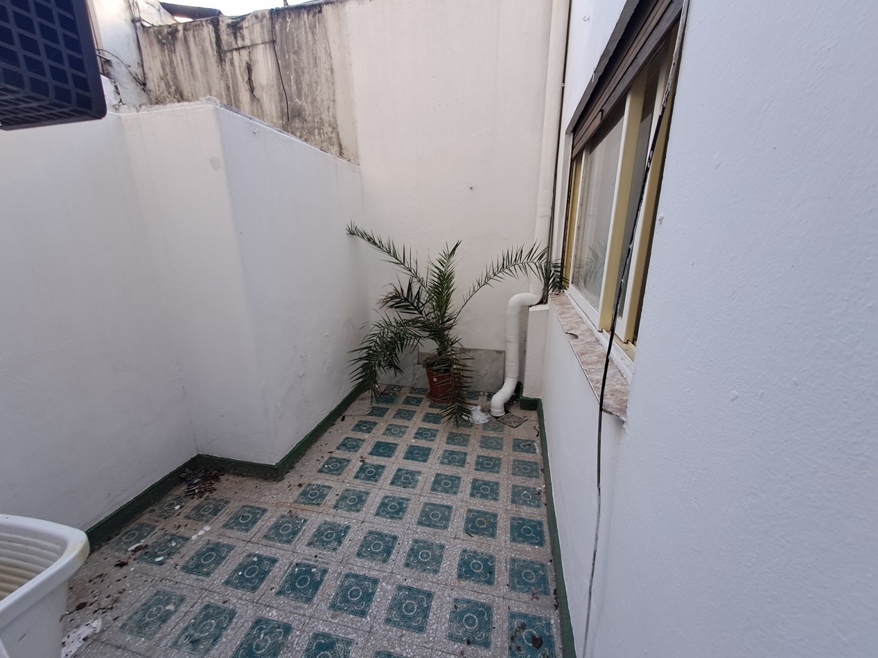 Venta Departamento 2 Ambientes Con Patio Muy Luminoso Congreso