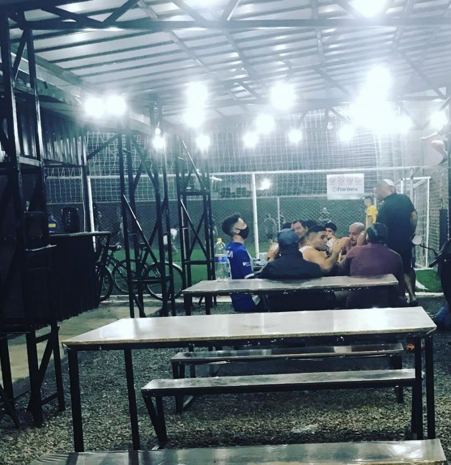 Venta fondo de comercio Canchas de papi futbol. Lomas de Zamora
