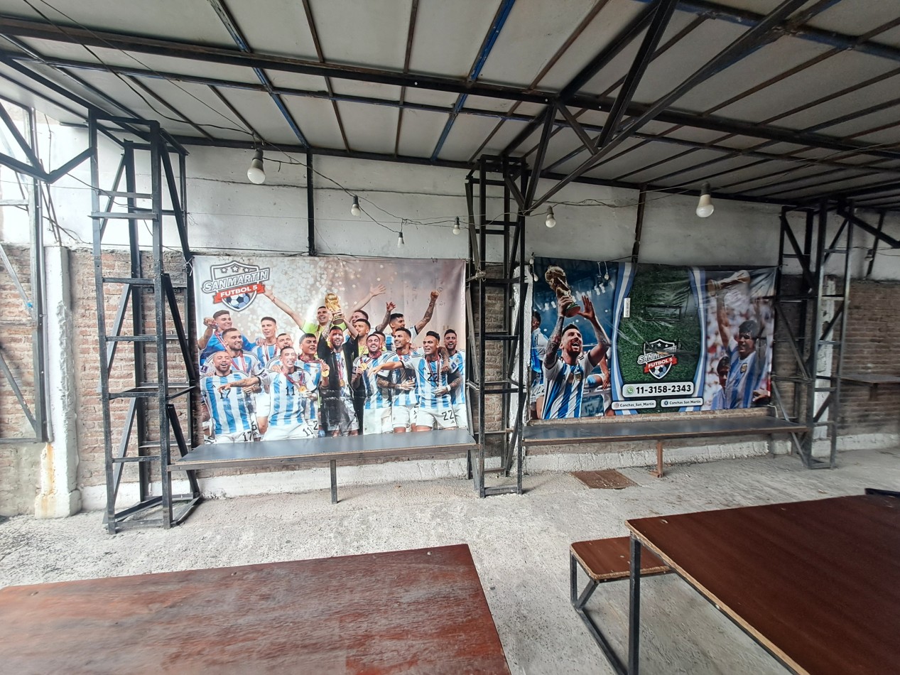 Venta fondo de comercio Canchas de papi futbol. Lomas de Zamora