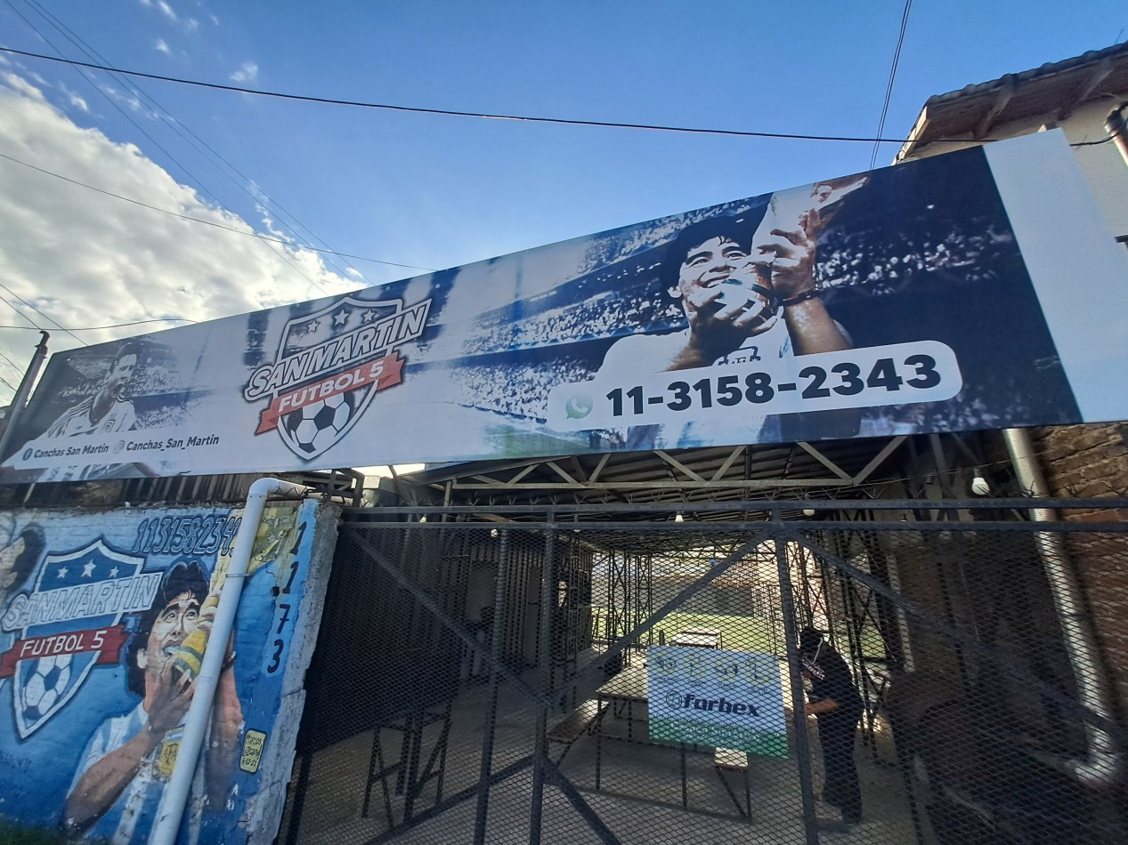 Venta fondo de comercio Canchas de papi futbol. Lomas de Zamora