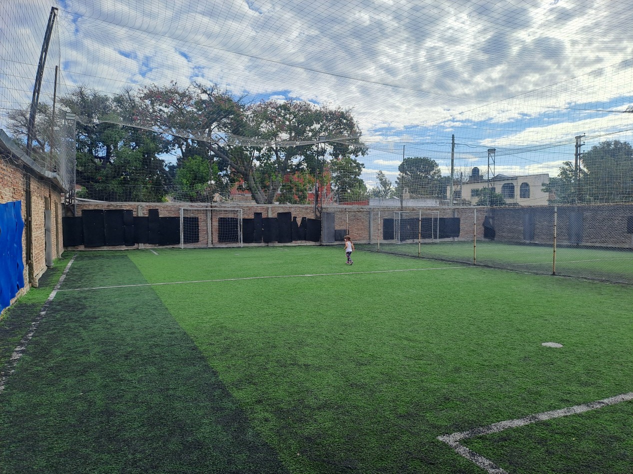 Venta fondo de comercio Canchas de papi futbol. Lomas de Zamora