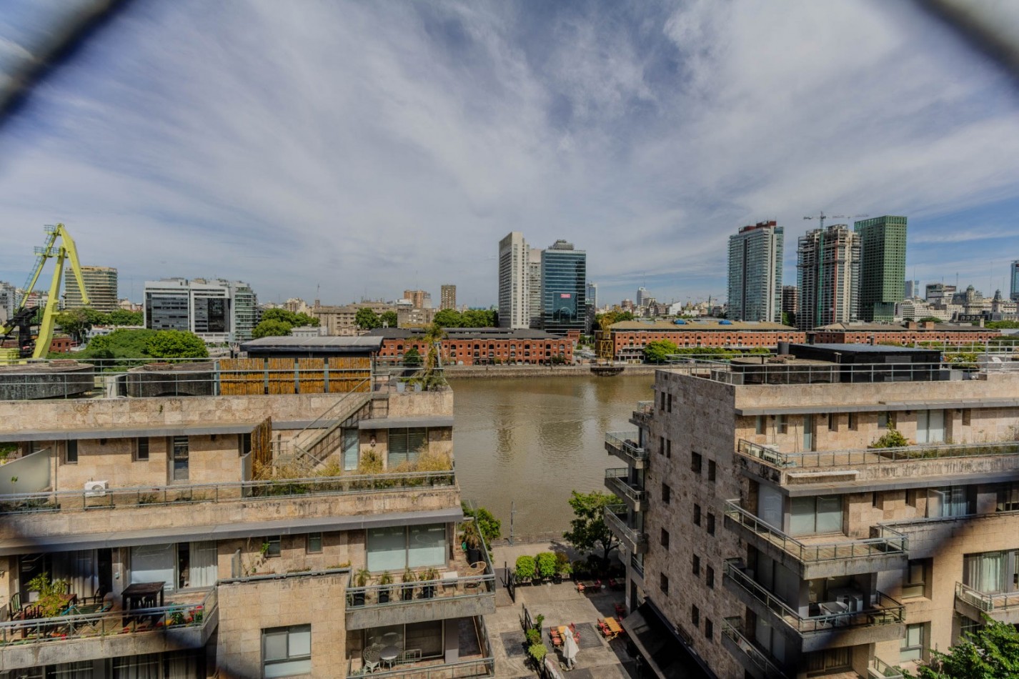 Venta Hermoso Departamento 3 Ambientes Vista Al Dique , Edificio Brisas Puerto Madero