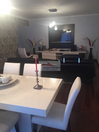 Excelente Departamento Con 2 Cocheras Puerto Madero